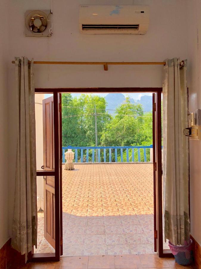 Blue Guesthouse Ванг-Виенг Экстерьер фото
